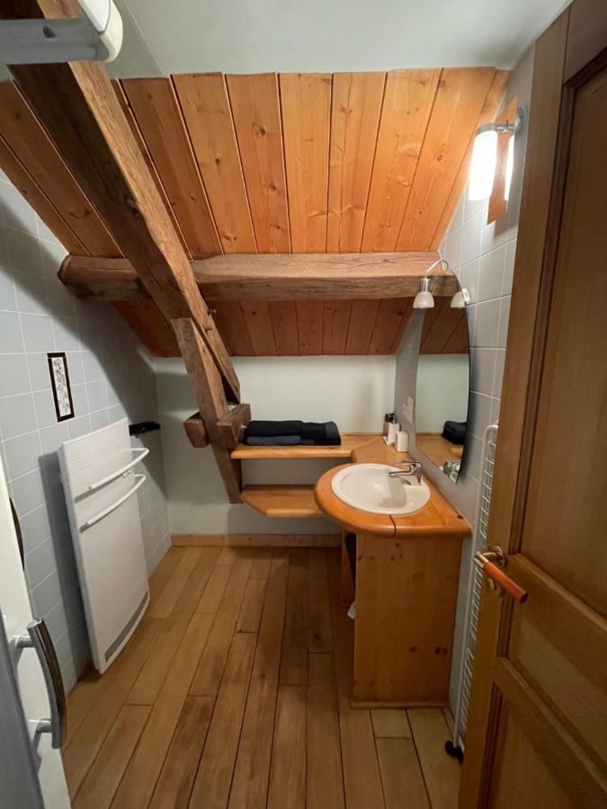 Le Moulin de cherré gîte bleu Aubigné-Racan Extérieur photo